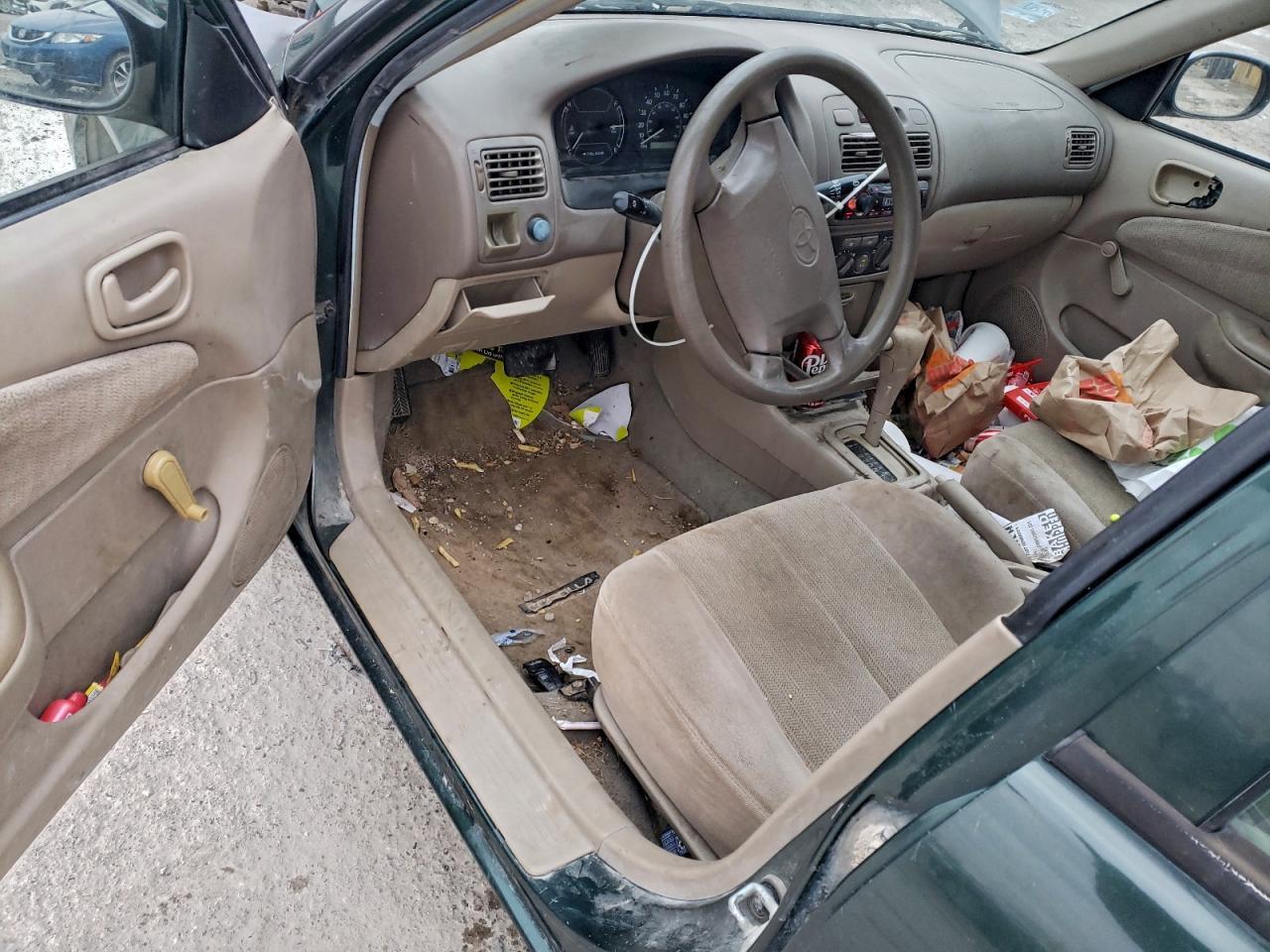 2001 TOYOTA COROLLA