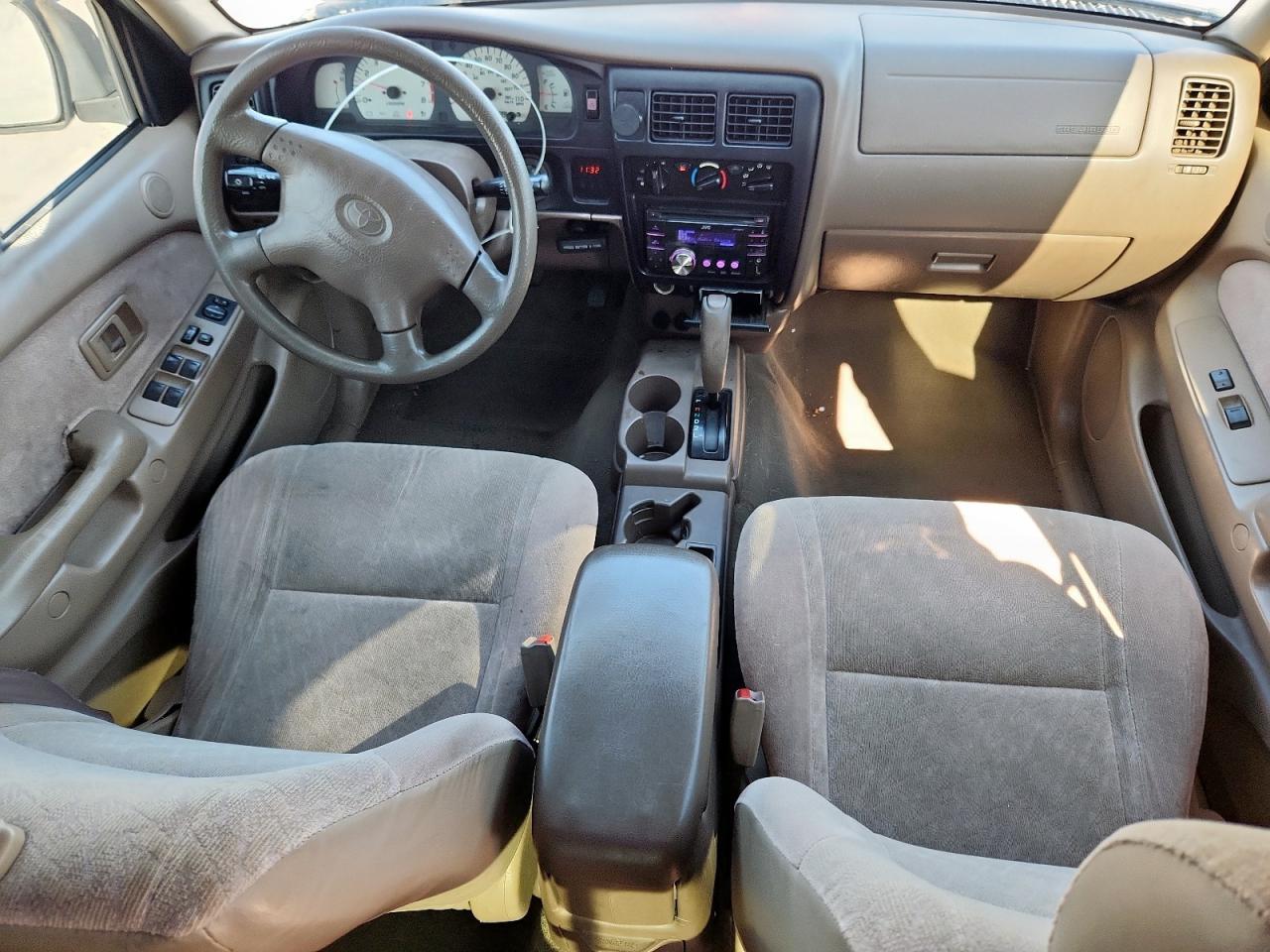 2002 TOYOTA TACOMA