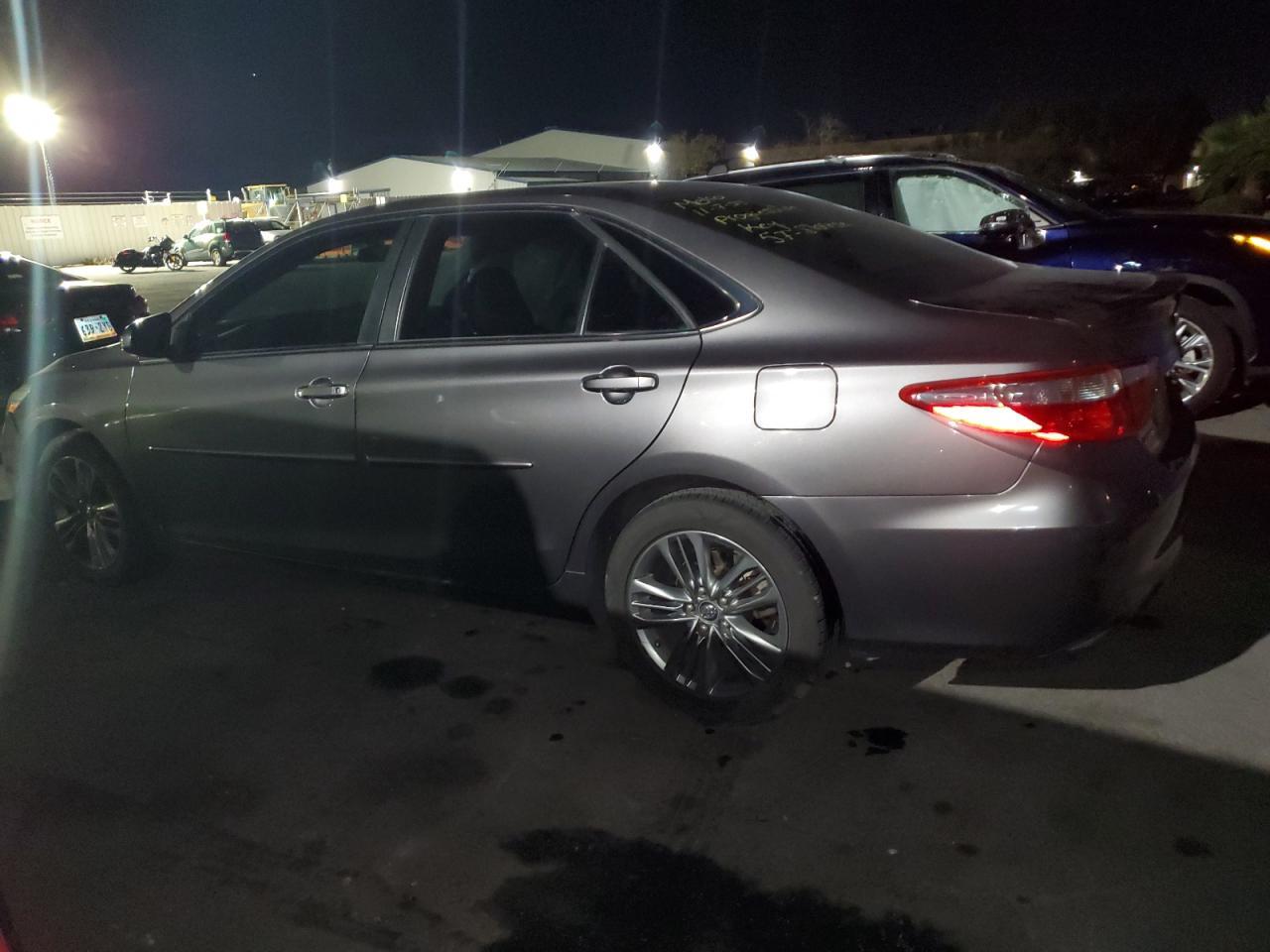 2017 TOYOTA CAMRY