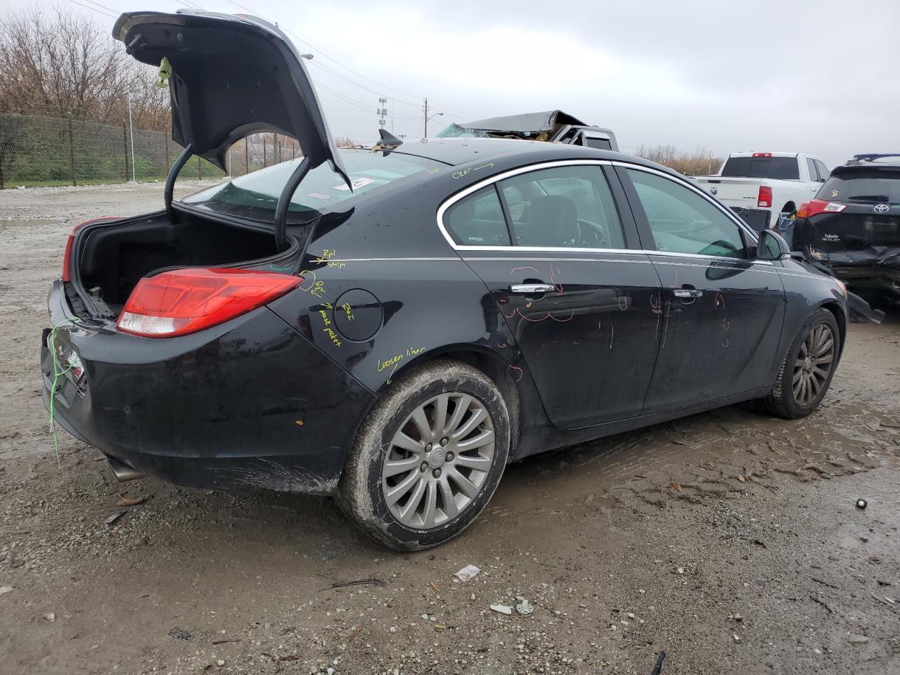 2013 BUICK Regal