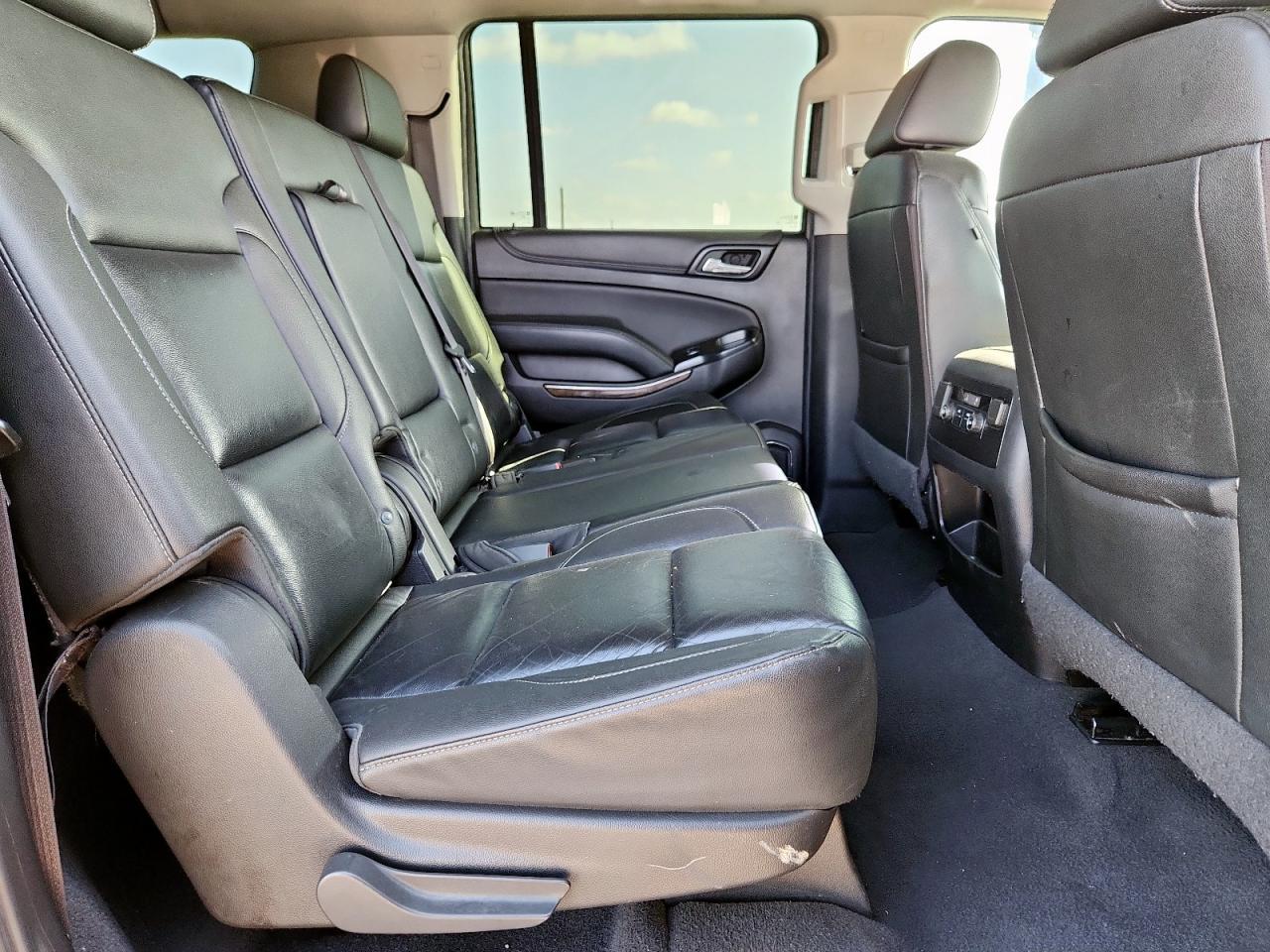 2020 CHEVROLET Suburban