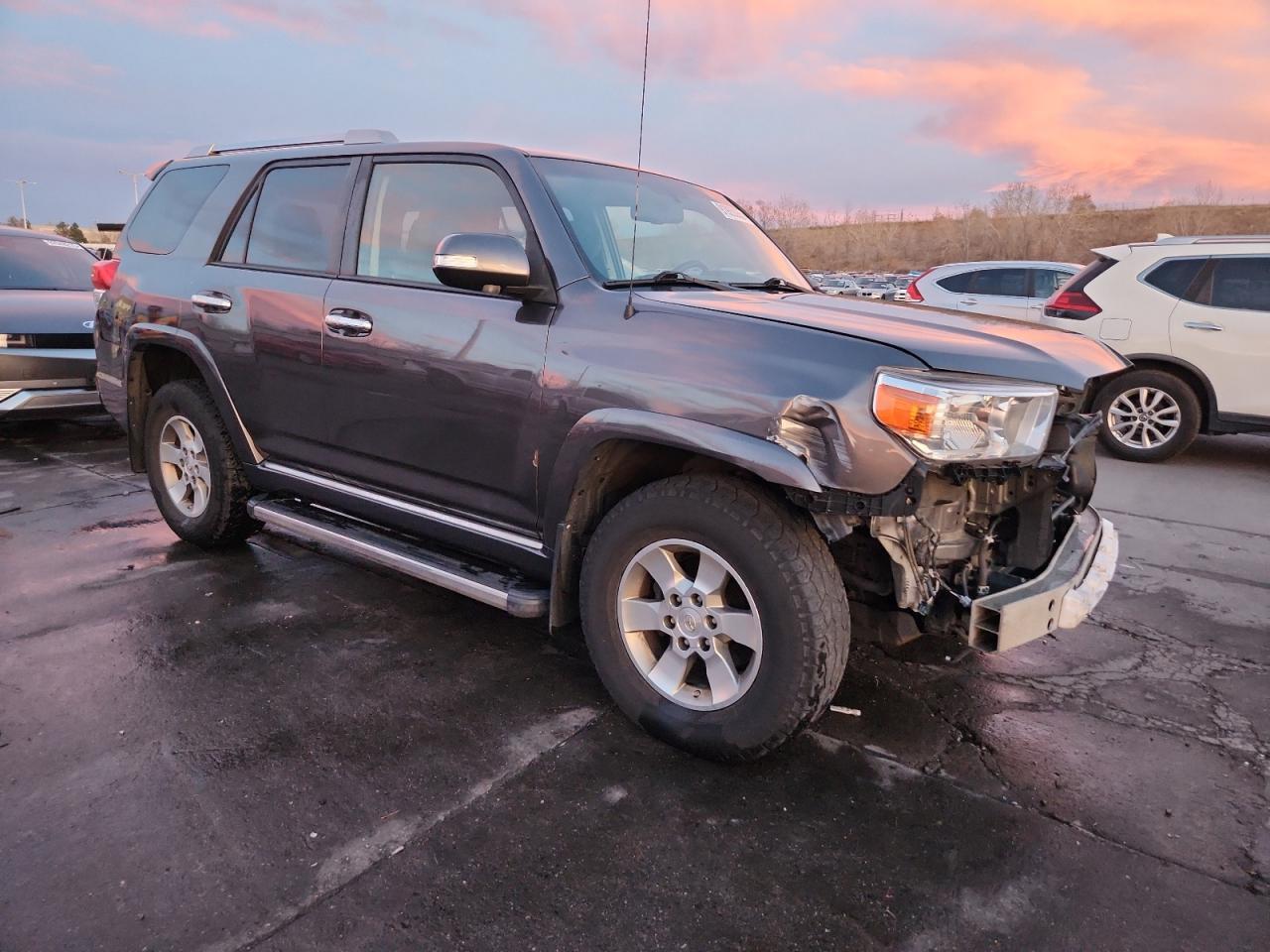 2013 TOYOTA 4Runner
