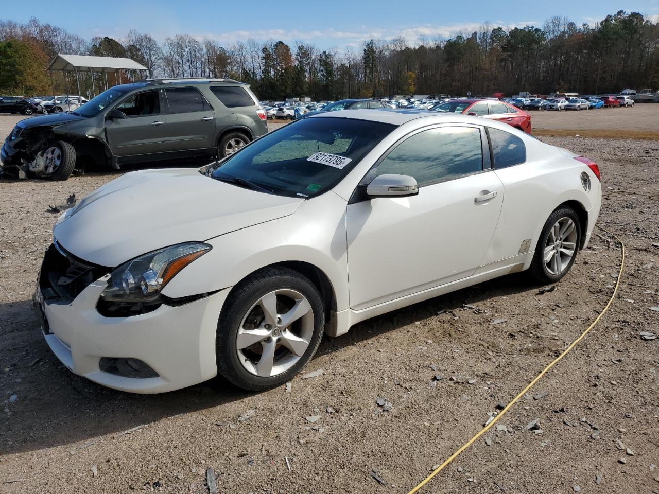 2011 NISSAN ALTIMA