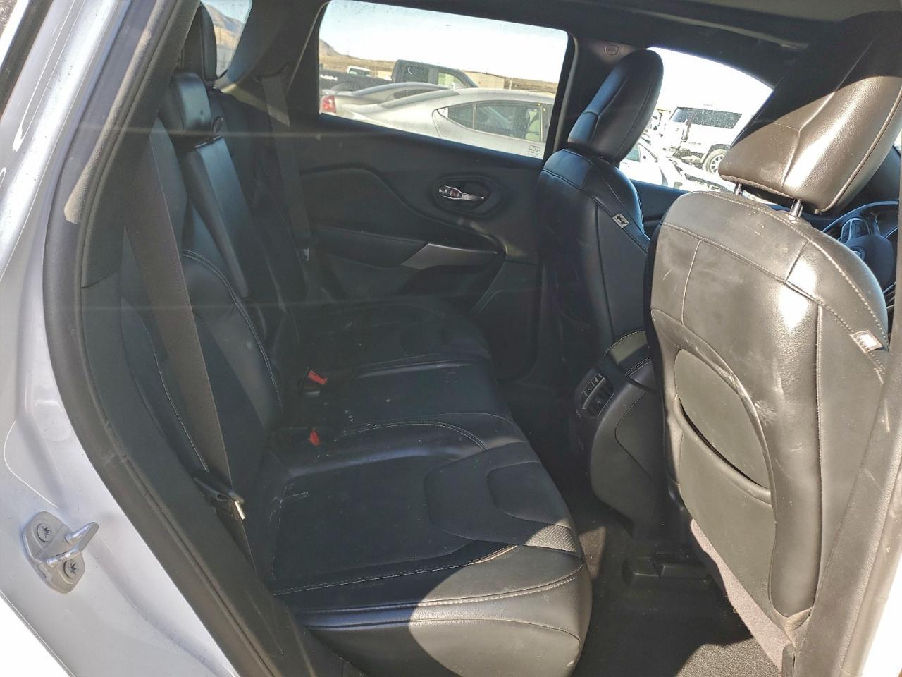2021 JEEP CHEROKEE