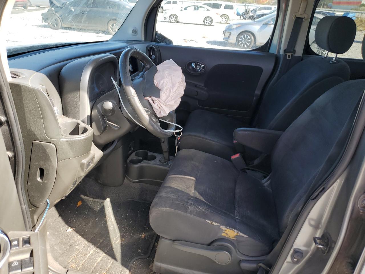 2010 NISSAN CUBE