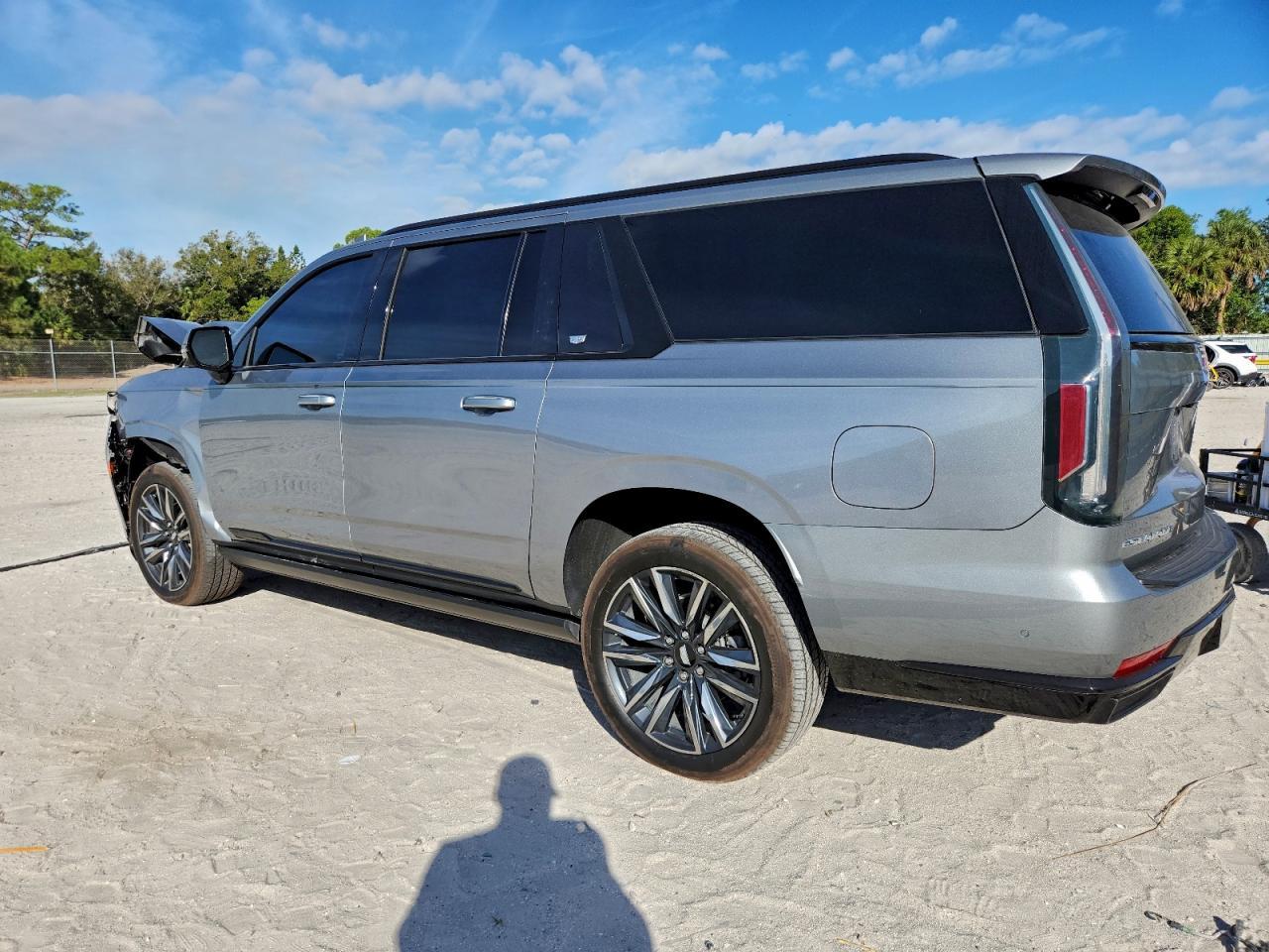2024 CADILLAC Escalade ESV