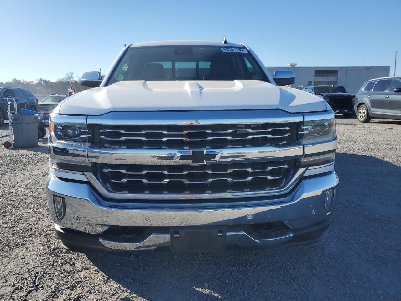 2018 CHEVROLET Silverado