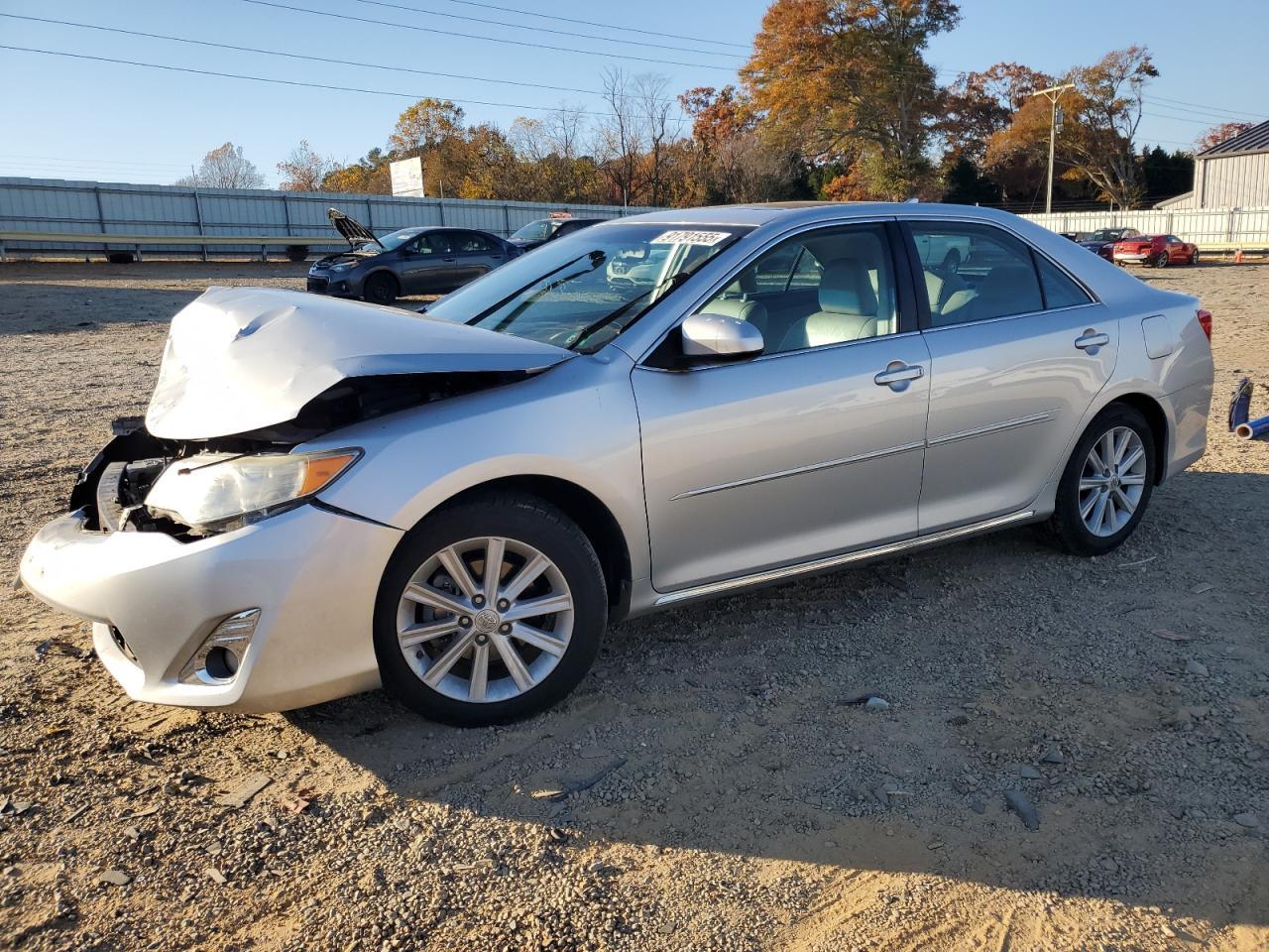 2012 TOYOTA CAMRY