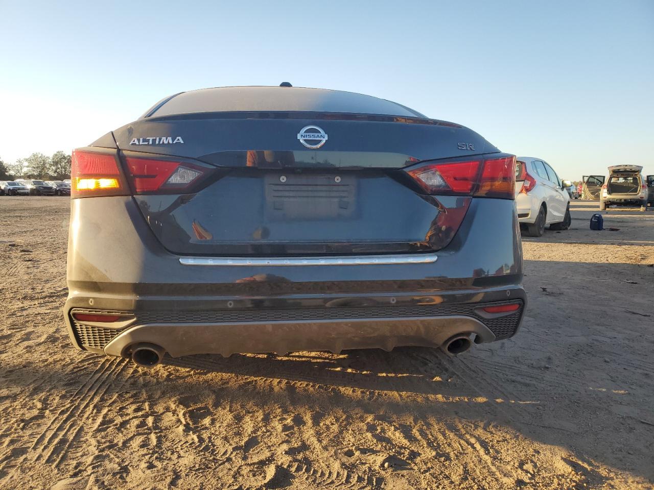2022 NISSAN ALTIMA