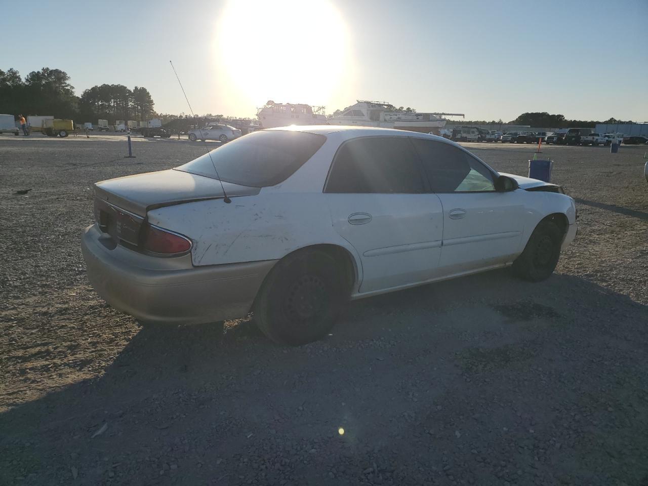2004 BUICK Century