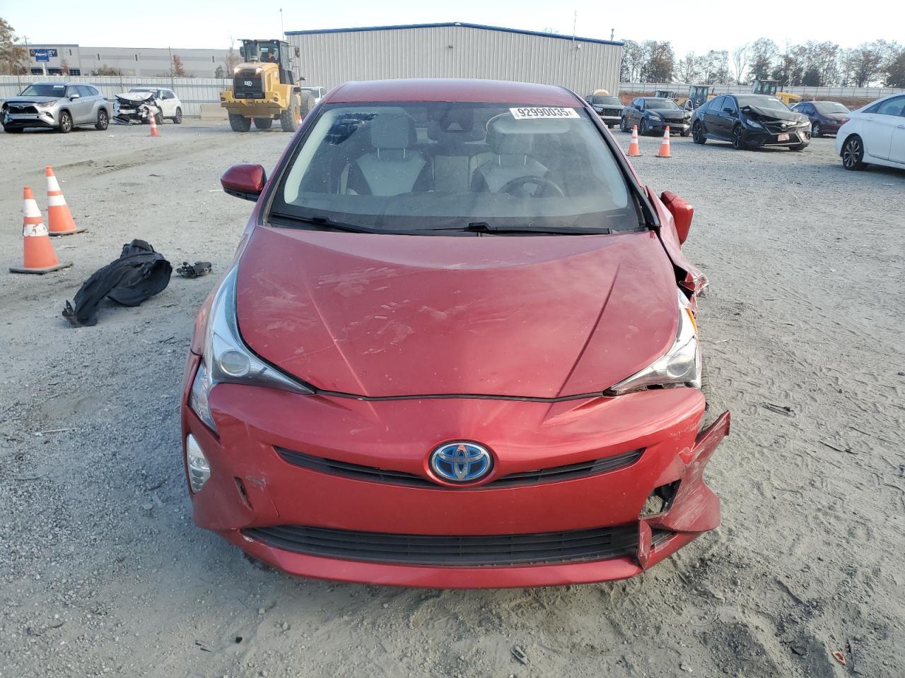2016 TOYOTA PRIUS