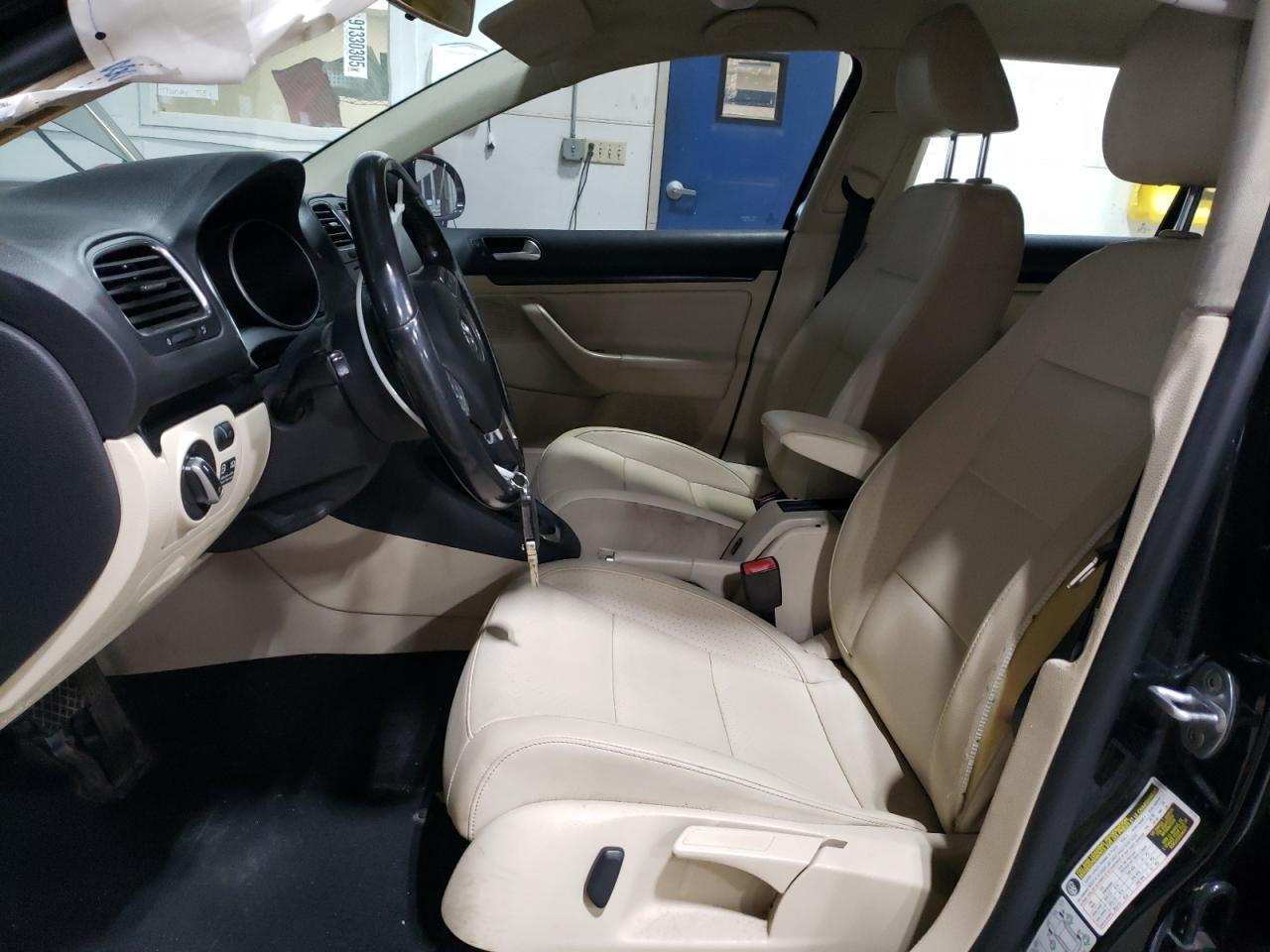 2013 VOLKSWAGEN JETTA