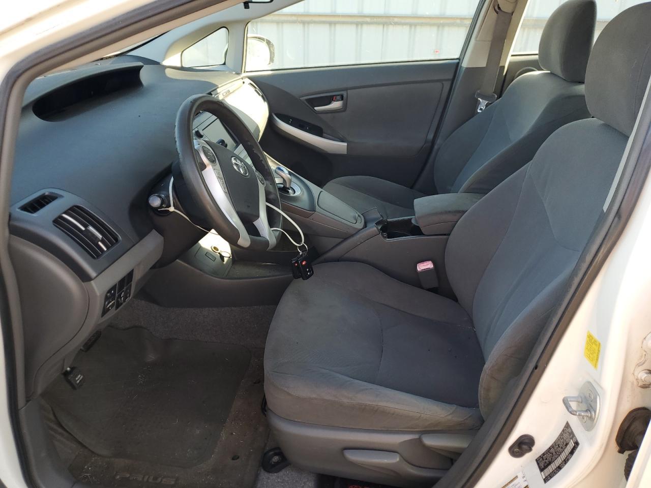2010 TOYOTA PRIUS