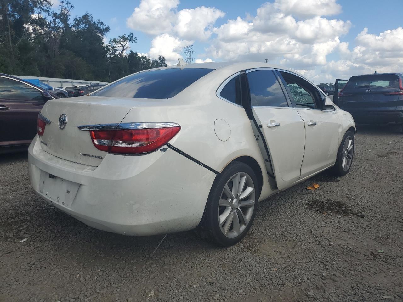 2013 BUICK VERANO