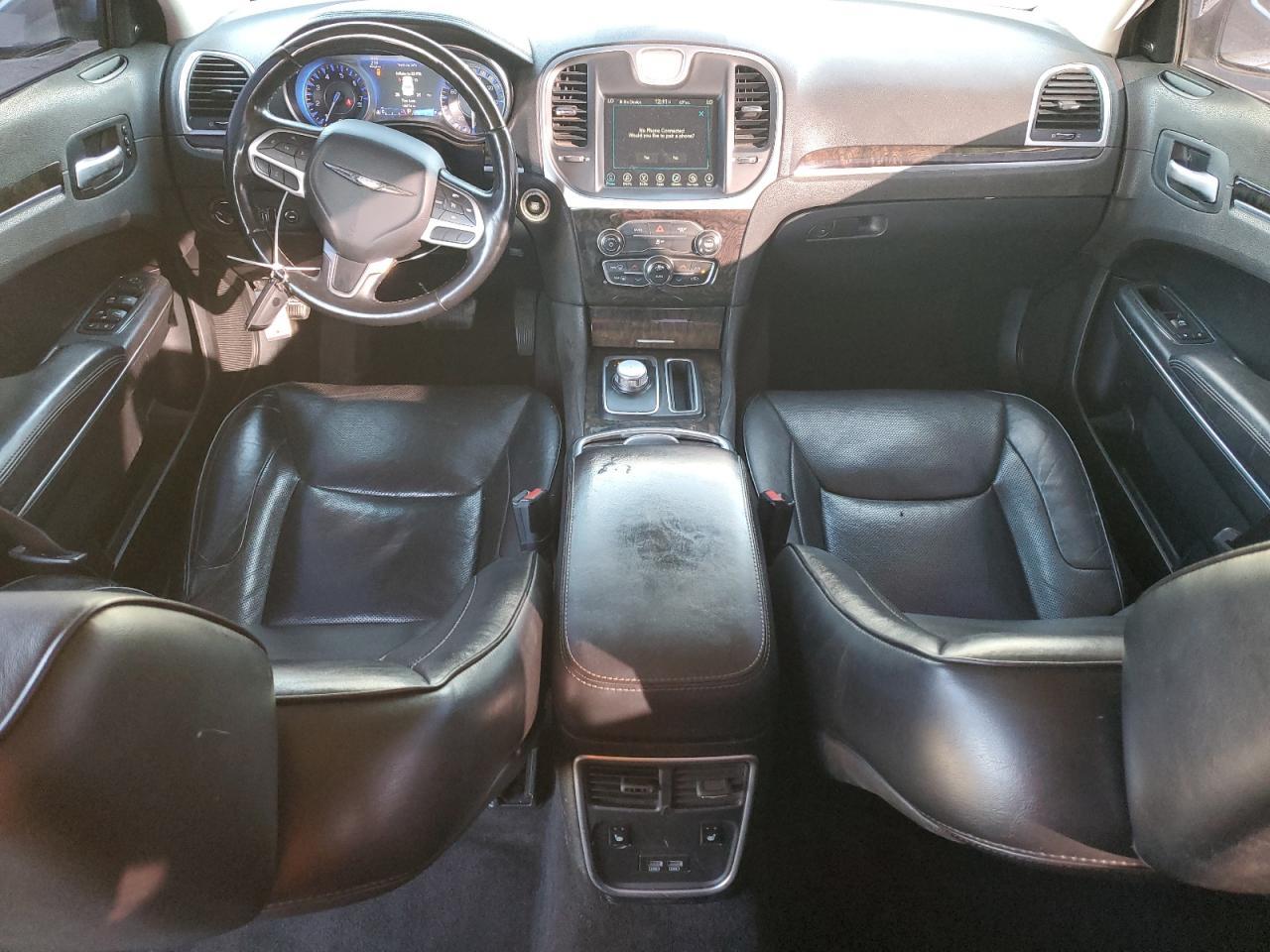 2018 CHRYSLER 300