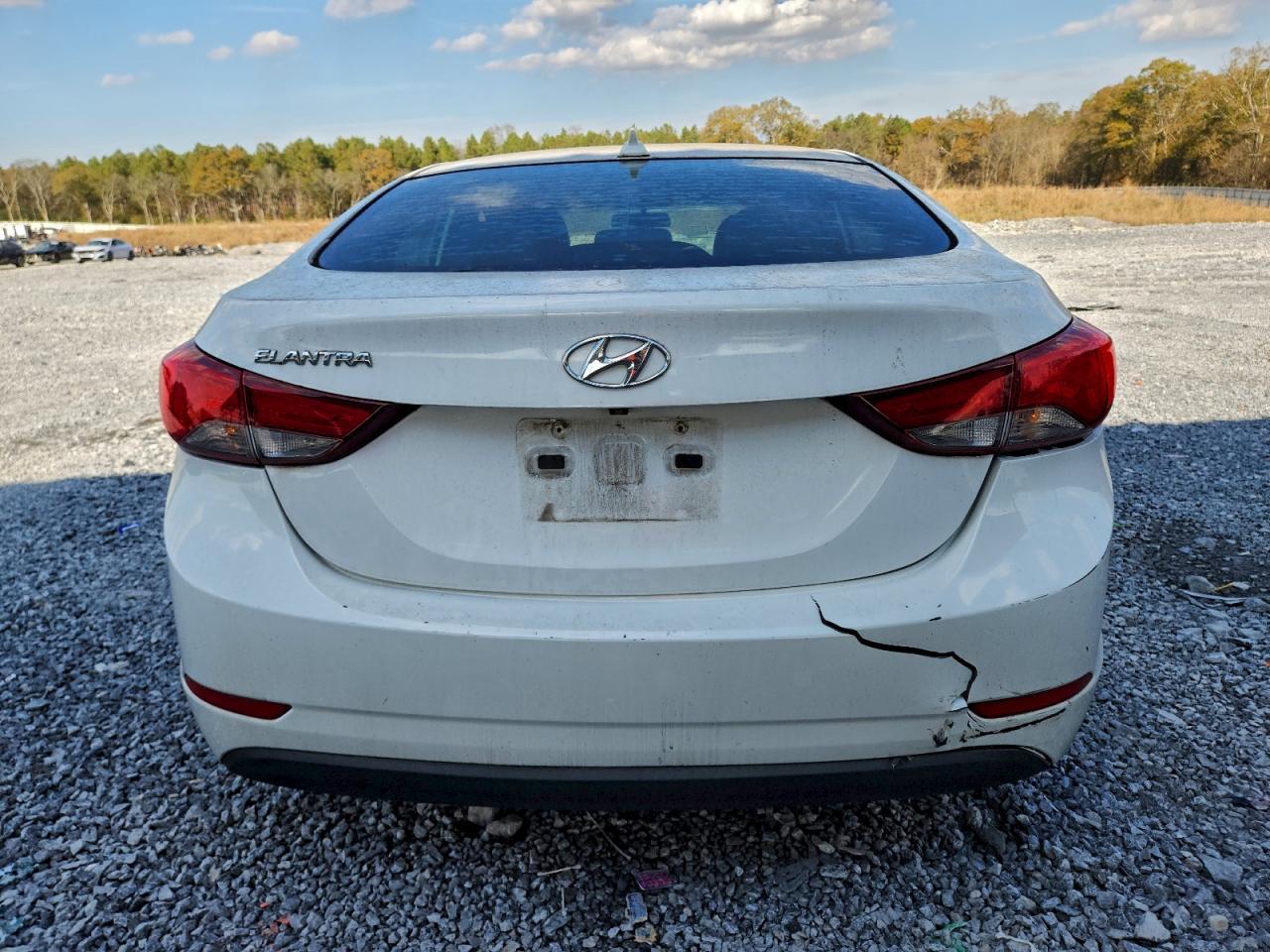 2016 HYUNDAI ELANTRA