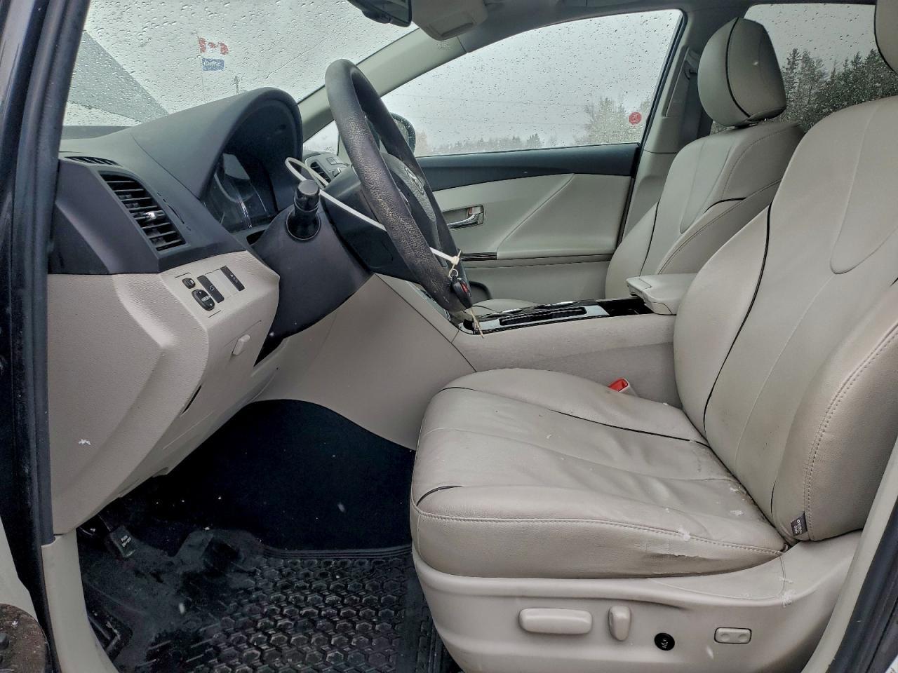 2011 TOYOTA VENZA