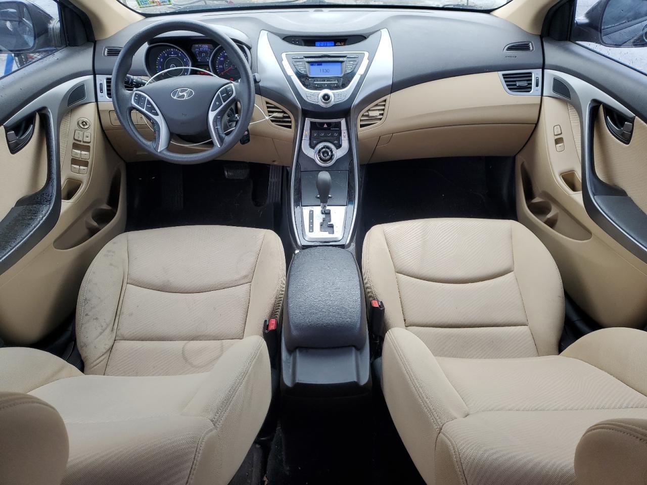 2012 HYUNDAI ELANTRA