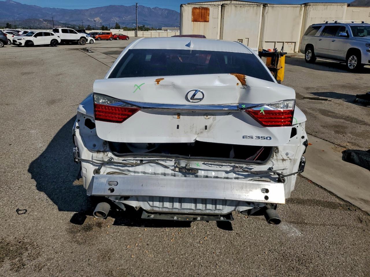 2015 LEXUS ES 350
