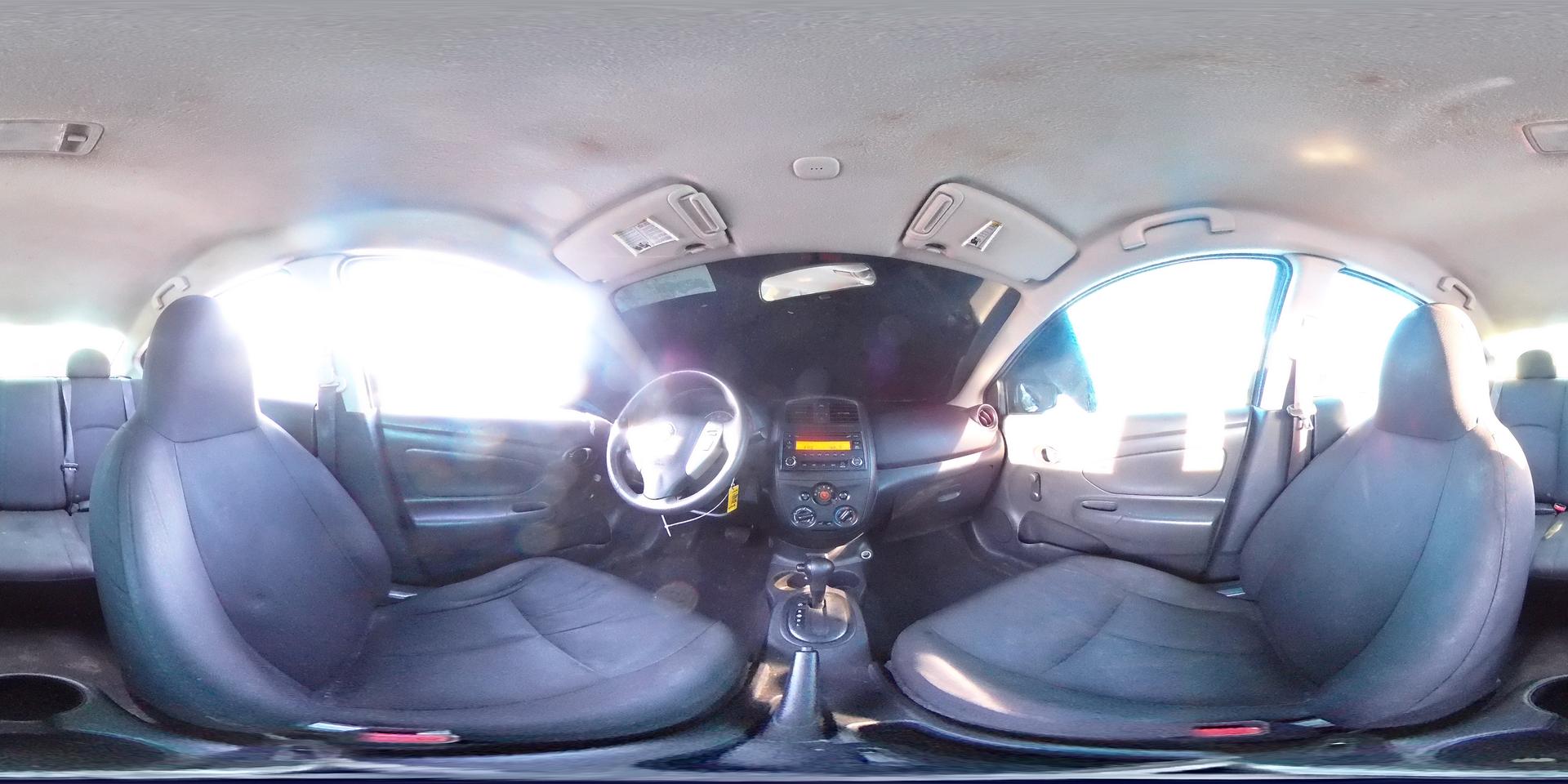 2017 NISSAN VERSA