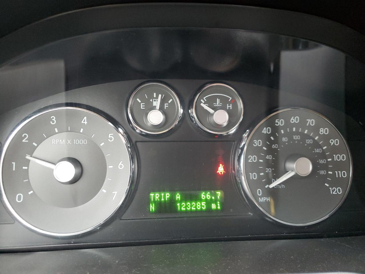 2009 MERCURY Milan