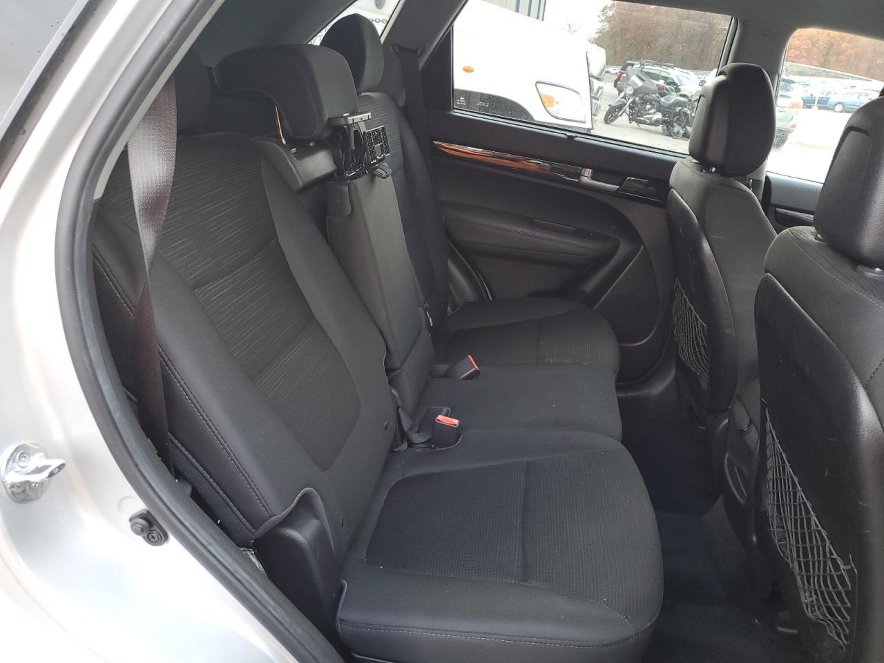 2015 KIA SORENTO