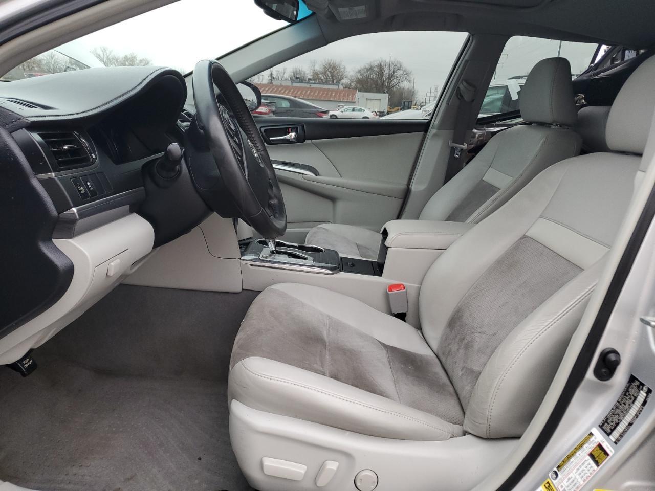 2012 TOYOTA CAMRY