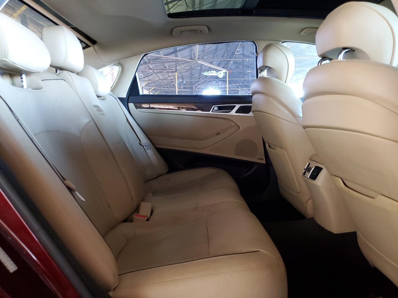 2015 HYUNDAI GENESIS
