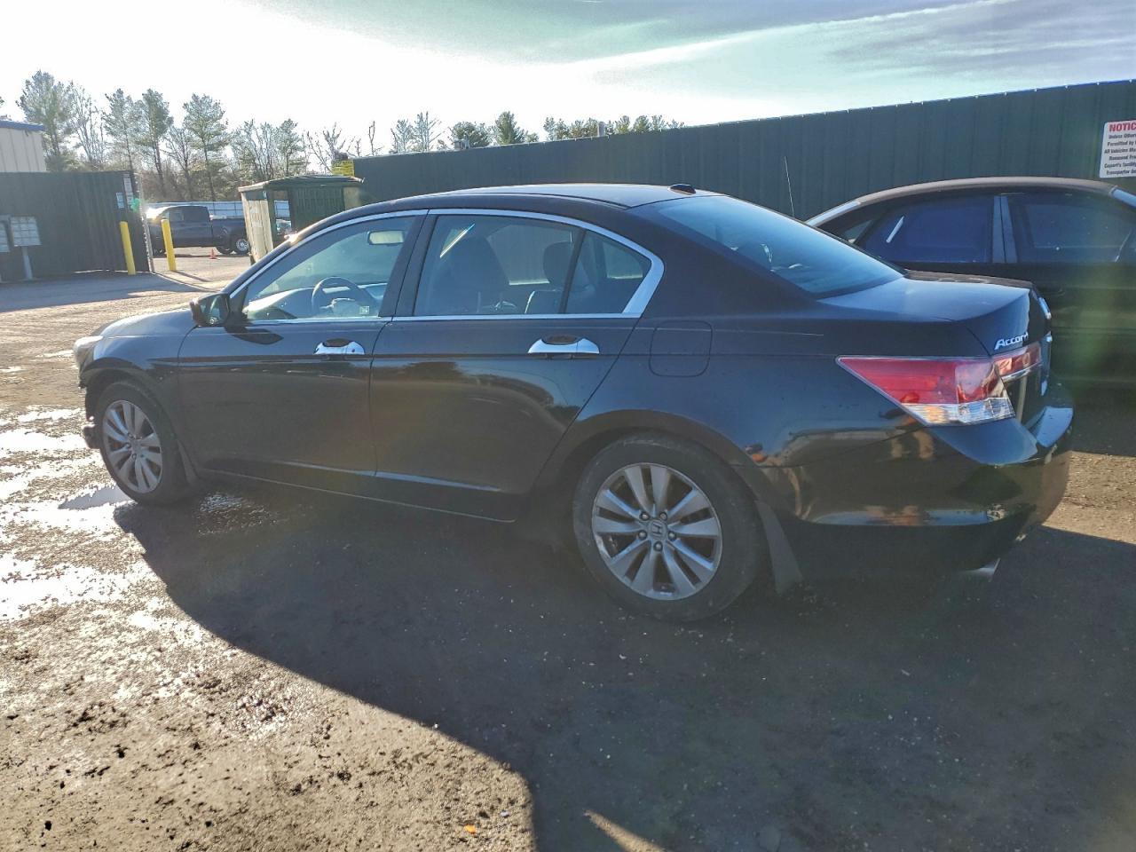 2011 HONDA ACCORD