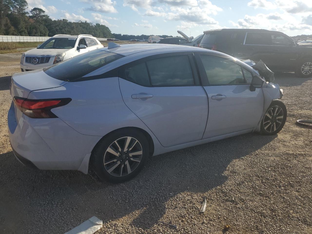 2025 NISSAN VERSA
