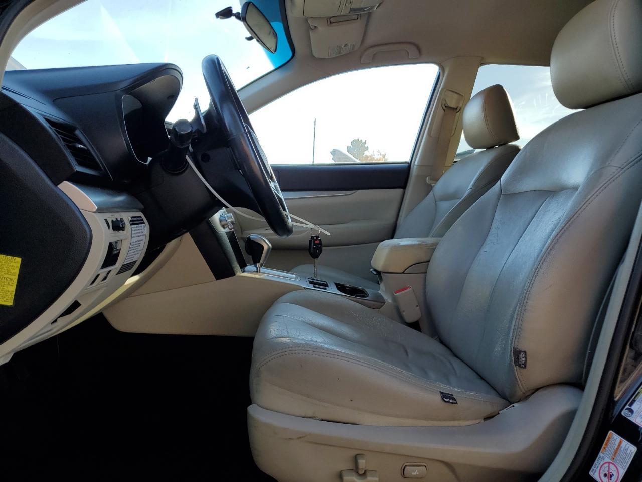 2010 SUBARU Outback
