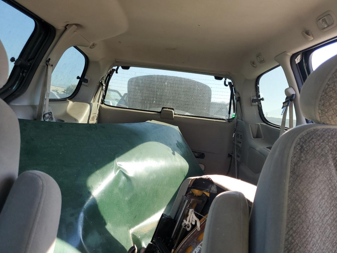 2000 NISSAN Quest