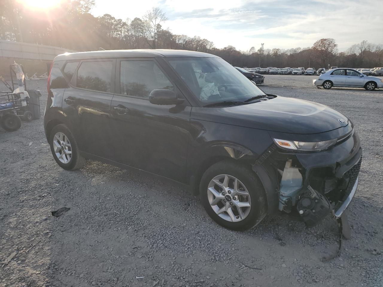 2021 KIA SOUL