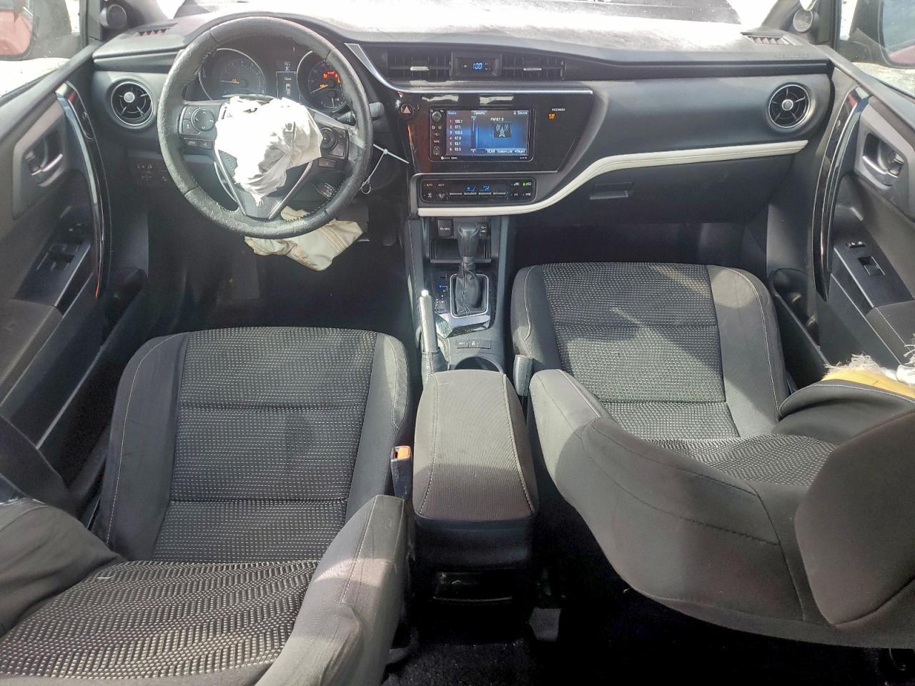 2017 TOYOTA COROLLA