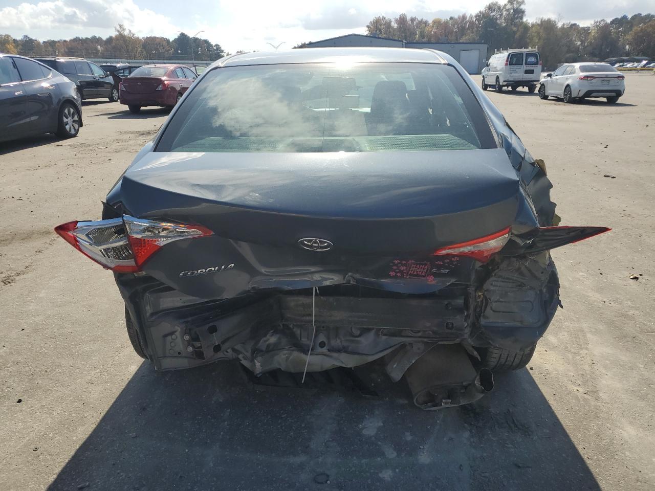 2016 TOYOTA COROLLA