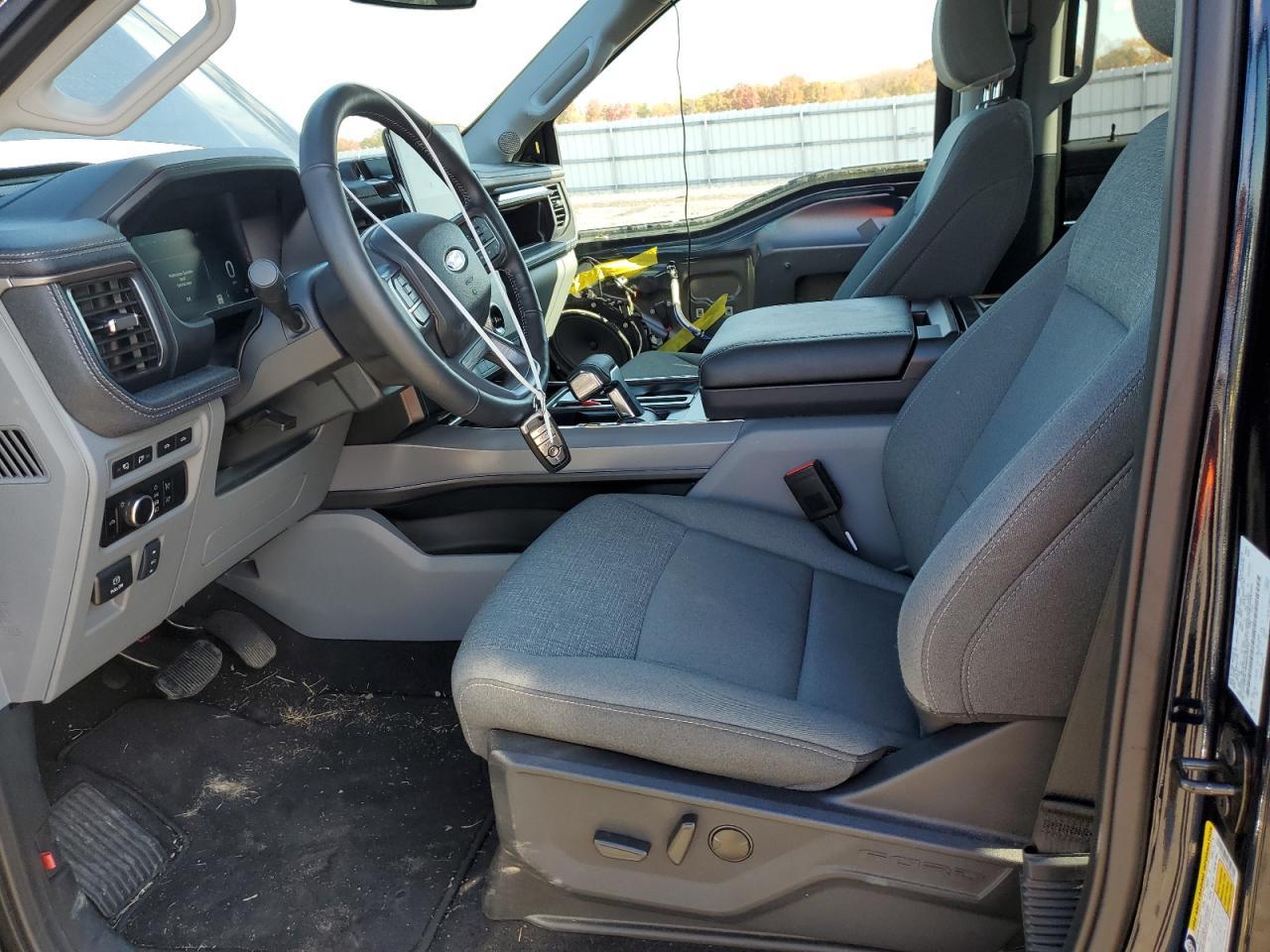 2024 FORD F-150 Lightning