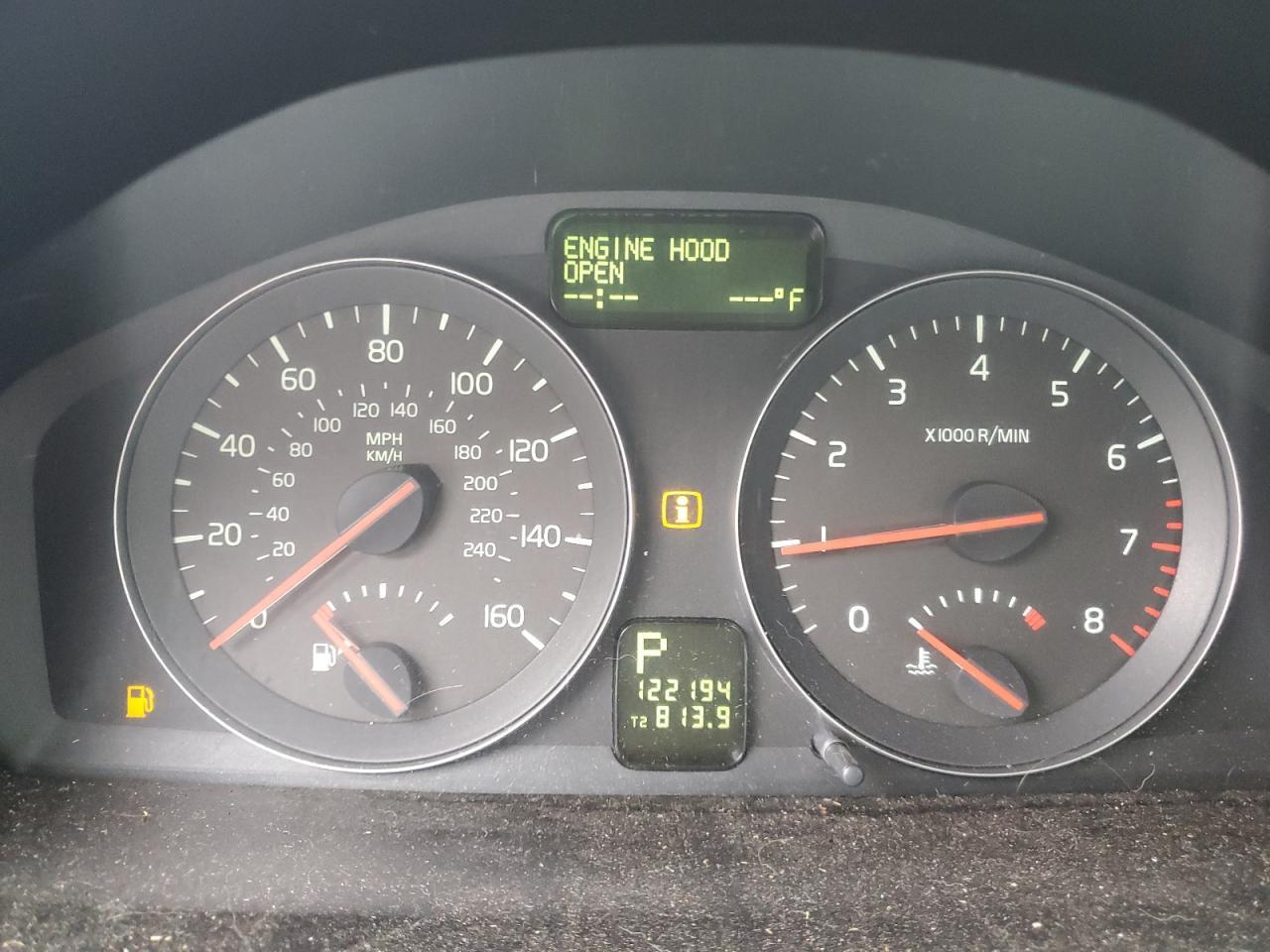 2010 VOLVO S40