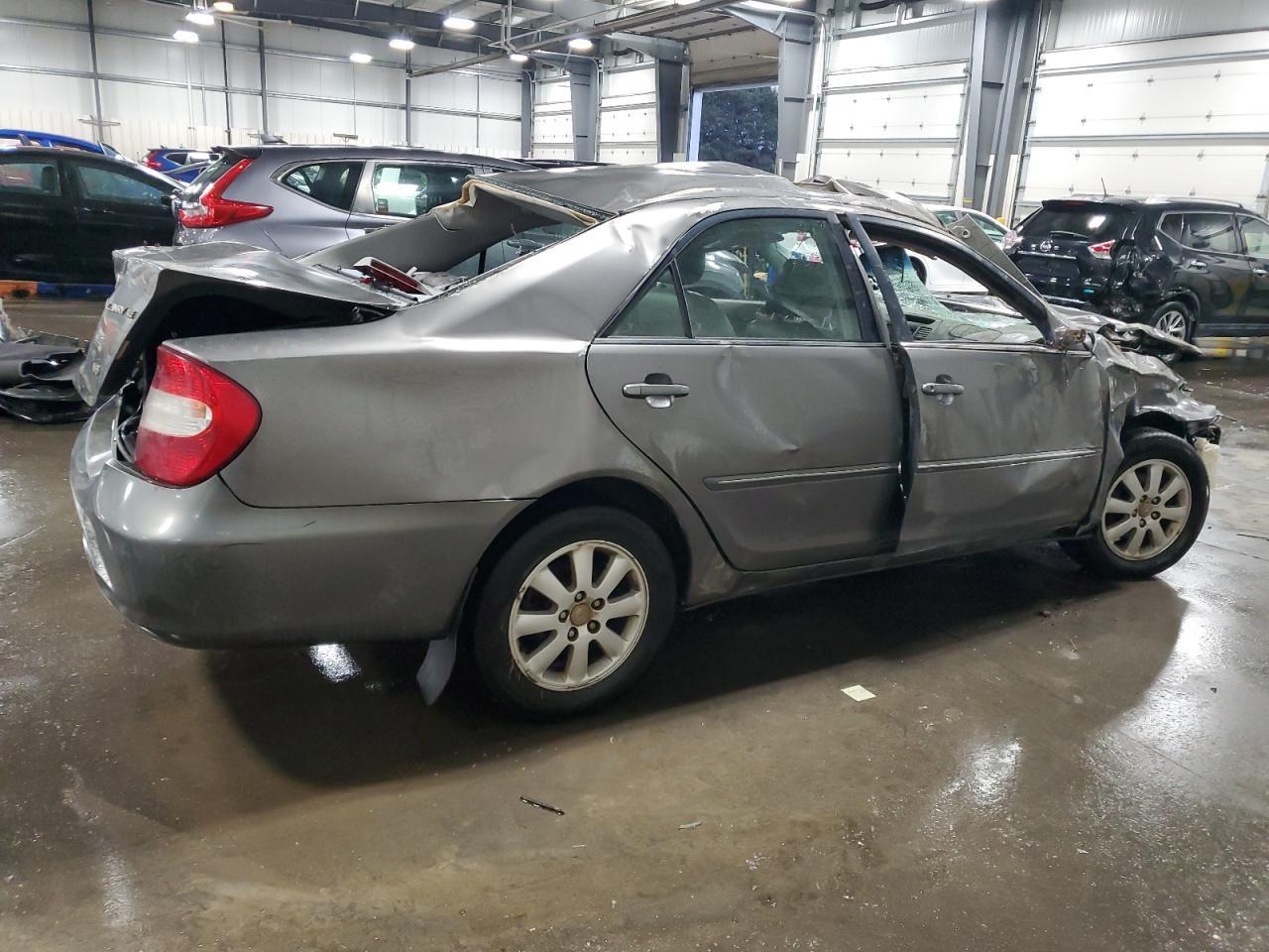 2002 TOYOTA CAMRY