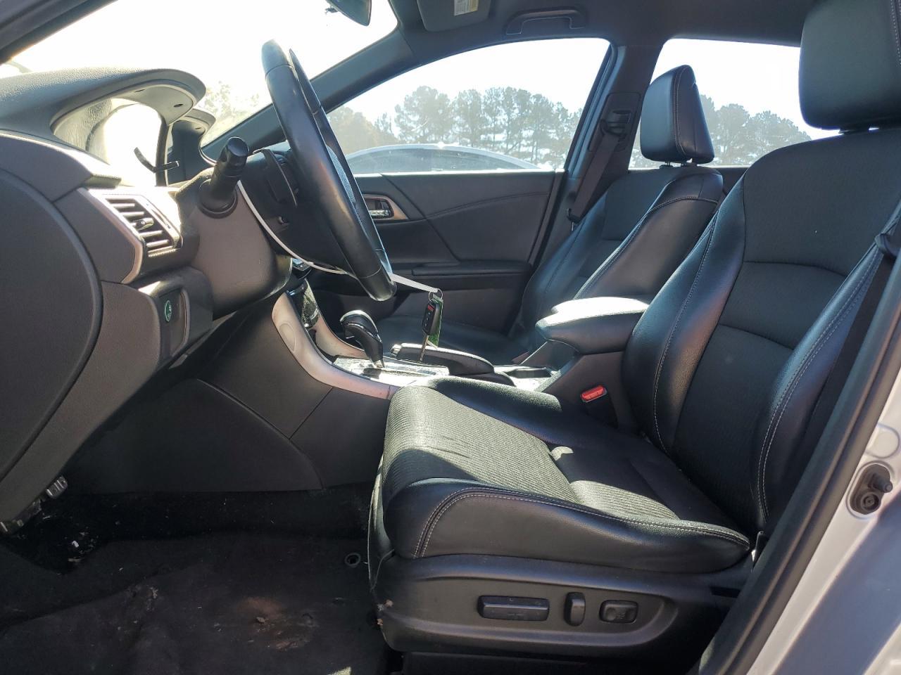 2016 HONDA ACCORD