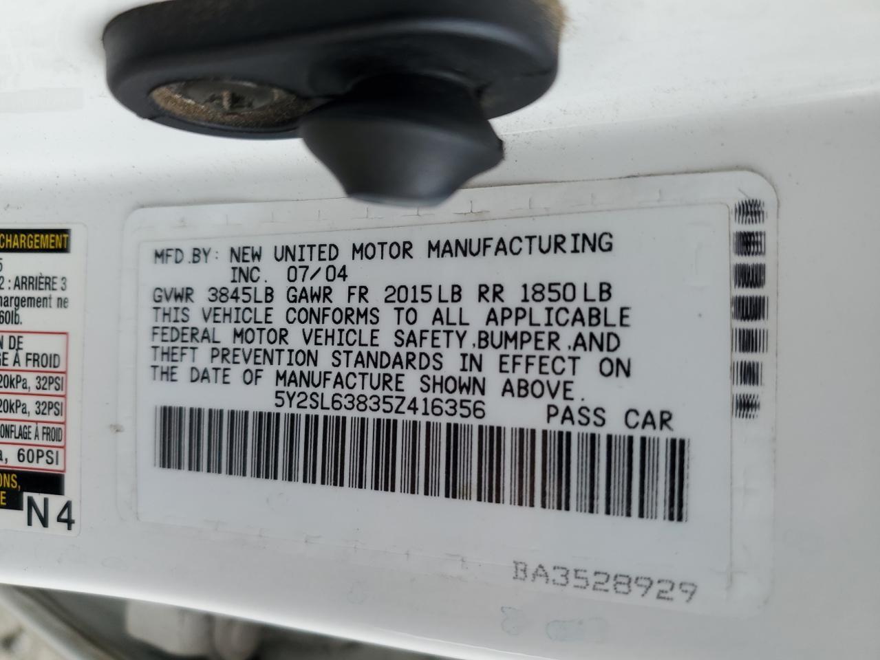 2005 PONTIAC VIBE