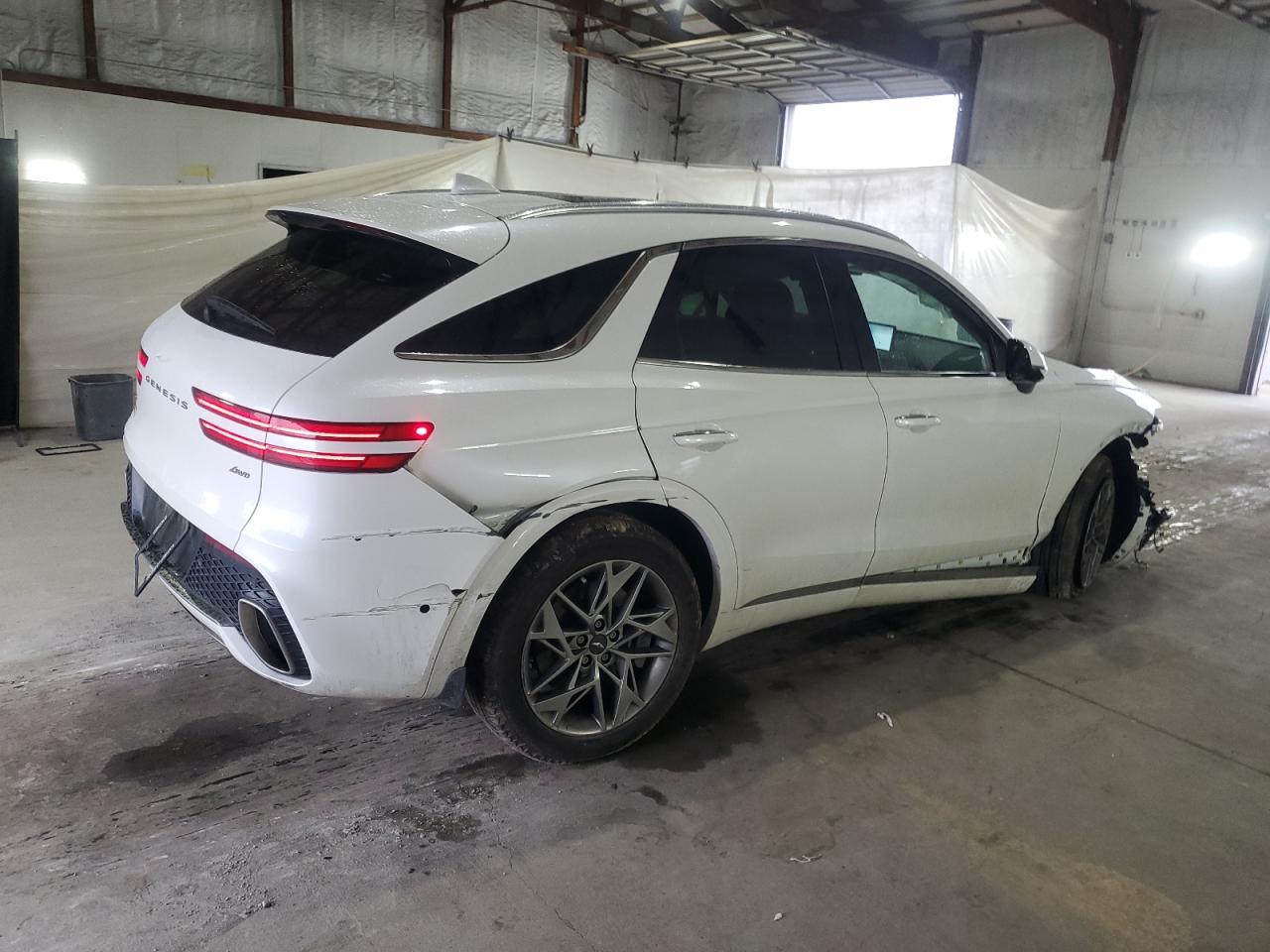 2023 GENESIS GV70
