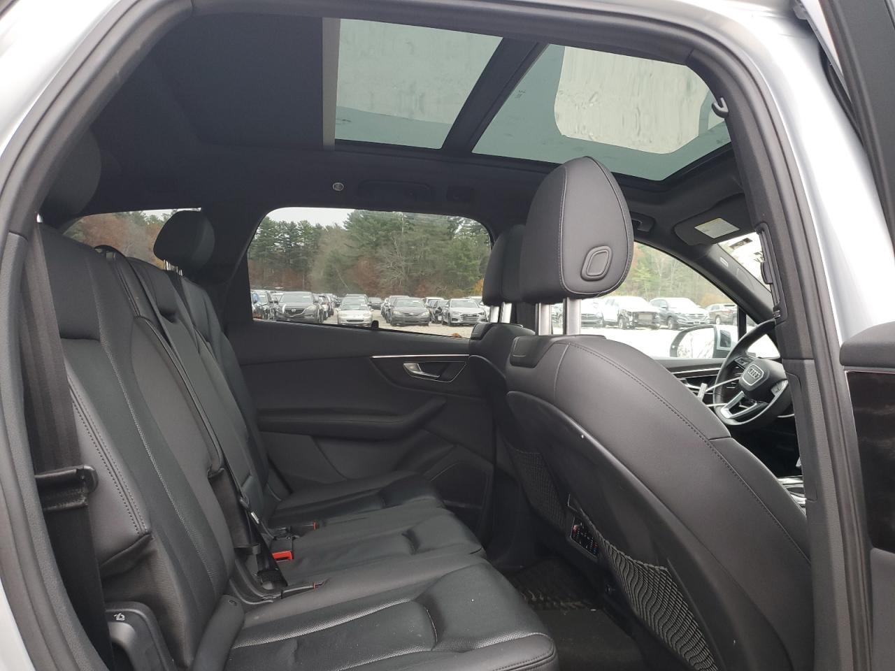 2023 AUDI Q7