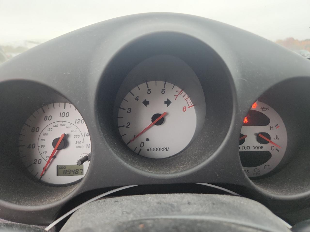 2001 TOYOTA Mr2