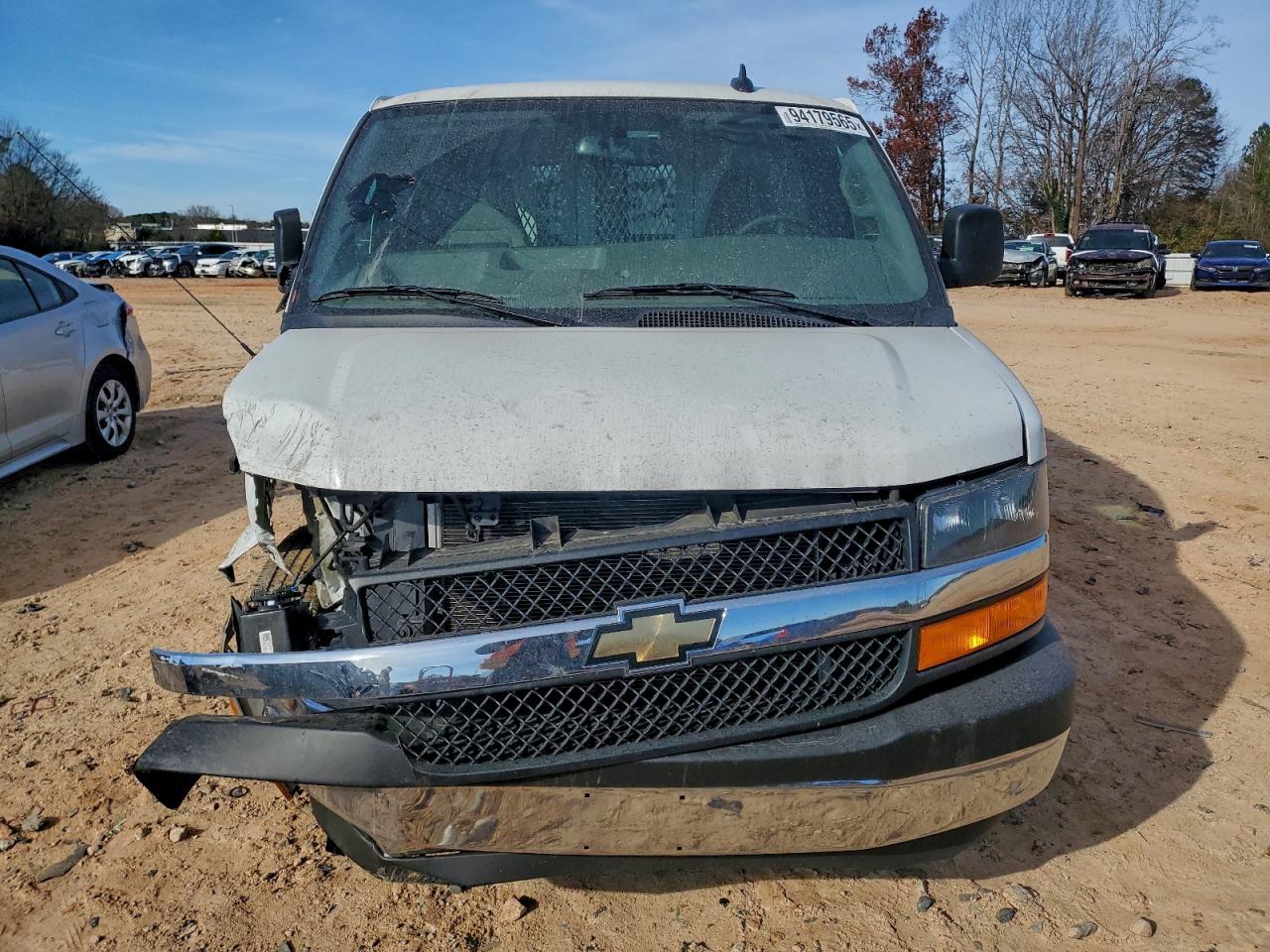 2025 CHEVROLET EXPRESS 2500