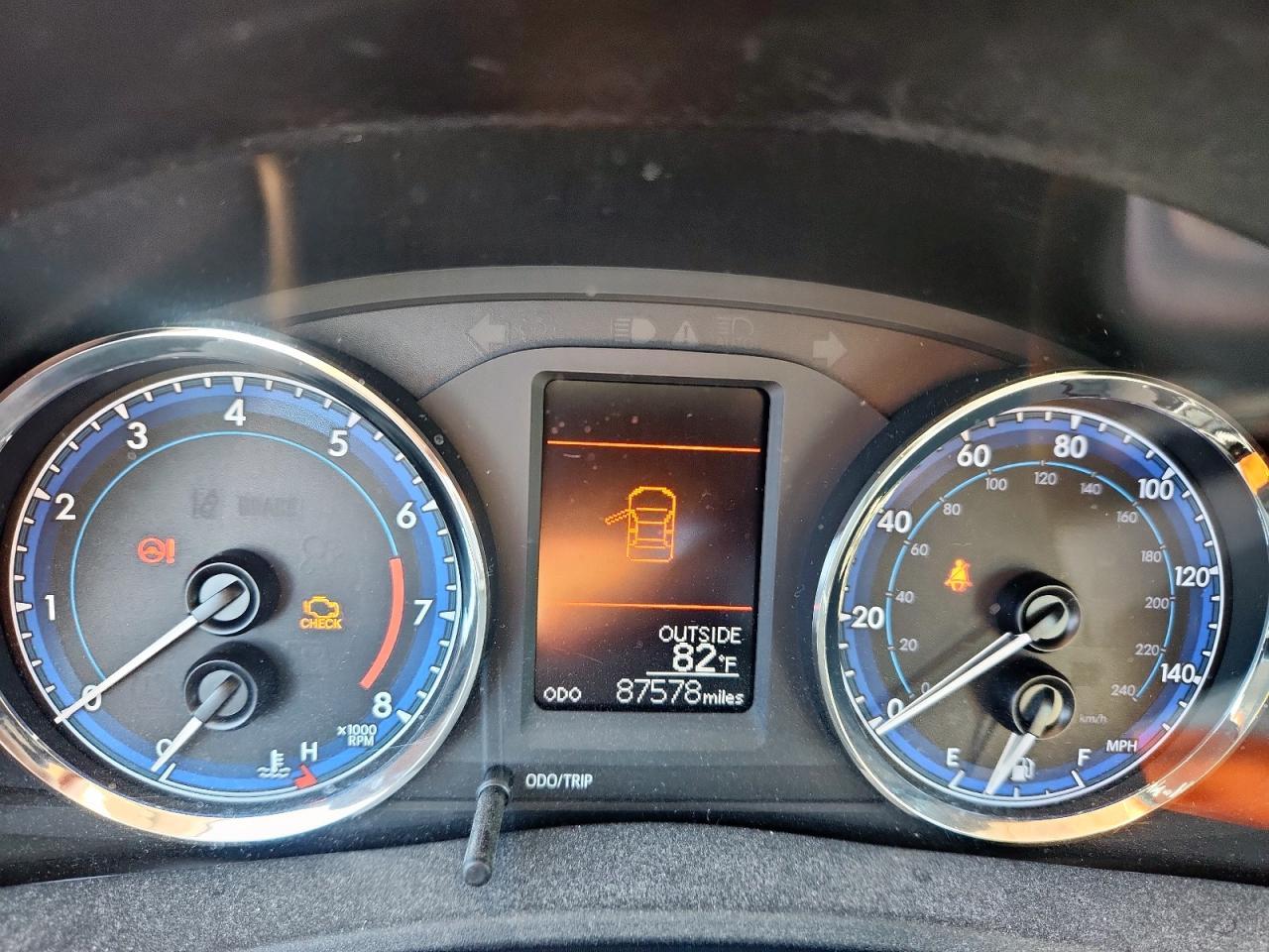 2017 TOYOTA COROLLA