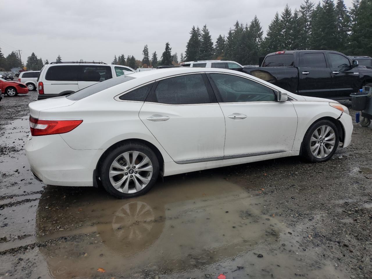 2014 HYUNDAI Azera