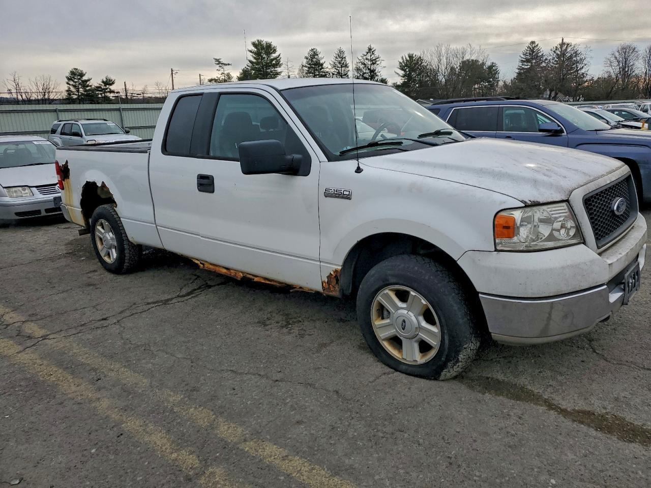 2004 FORD F-150 Lightning