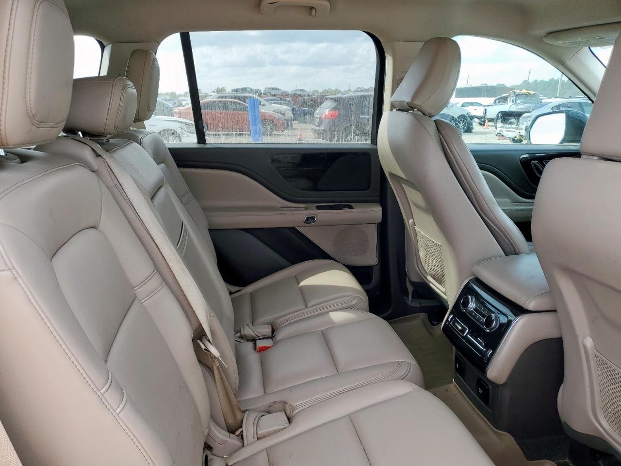 2021 LINCOLN Aviator