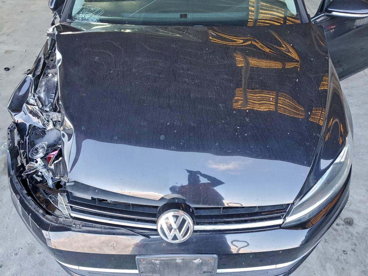 2018 VOLKSWAGEN GOLF