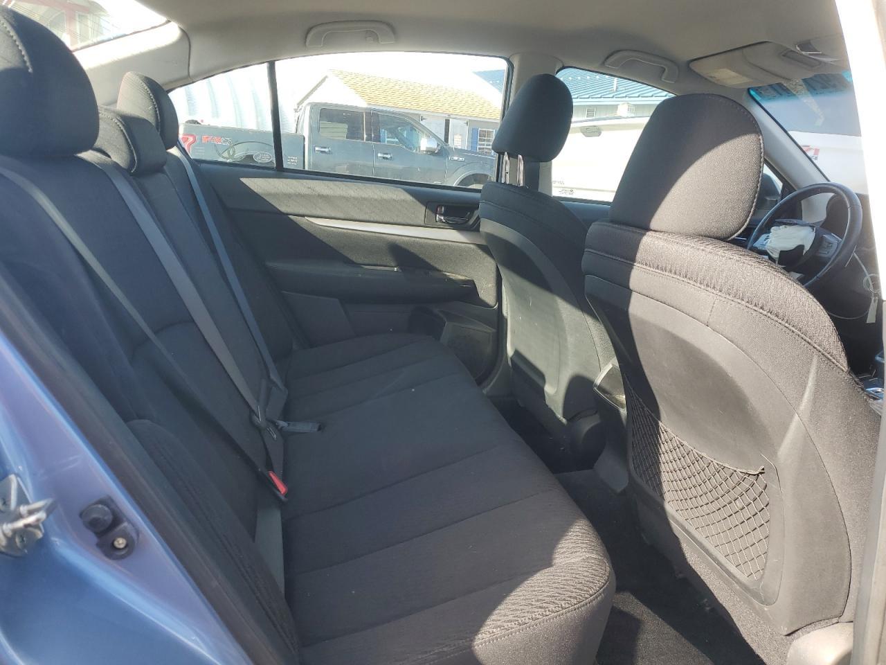2011 SUBARU Legacy